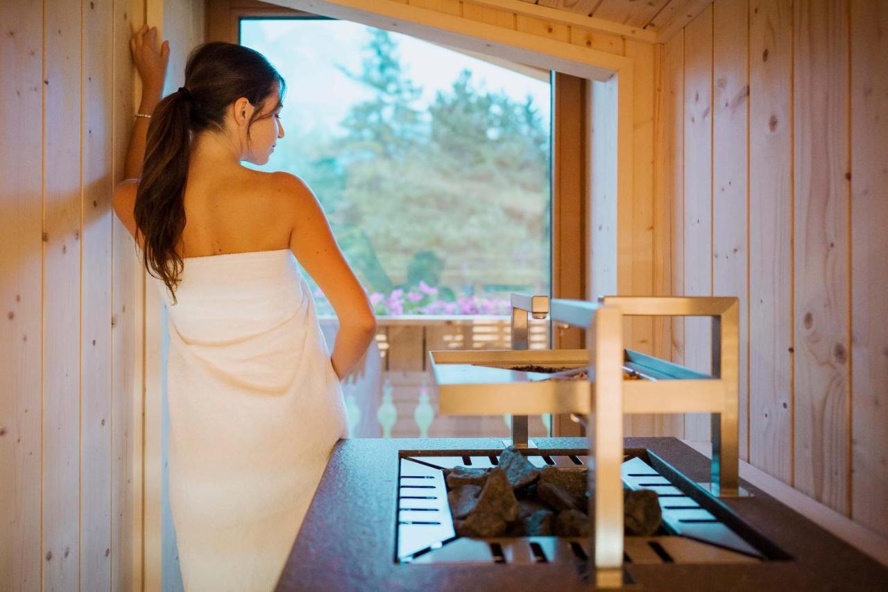 Hotel Camina And